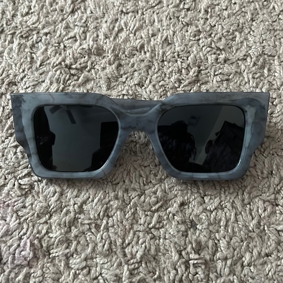 Gray Marble Square Frame Sunglasses - Picture 1 of 7